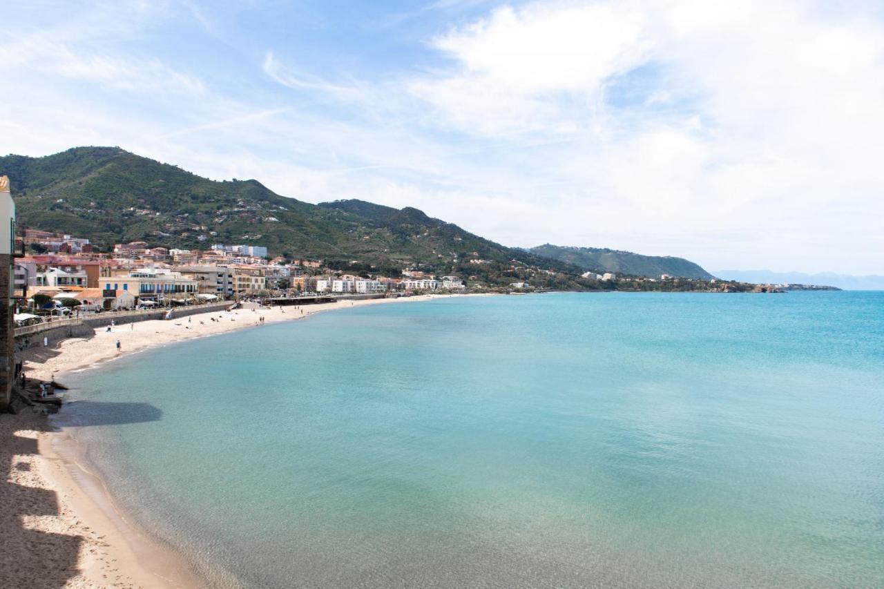 Meravigghia Apartment Cefalù Kültér fotó